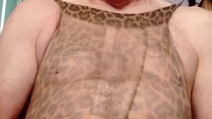 Leopard skin tights slow motion