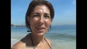 Sexy Brazilian MILF has vacation sex