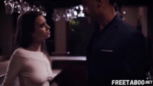 Petite Waitress Seduces Her Married Boss! Jill Kassidy & Charles Dera - Full Movie On FreeTaboo.Net